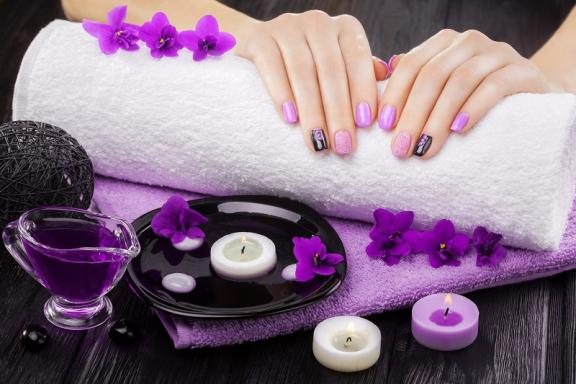 Bella Nails Lounge | Nail salon 85142 | Pedicure near me Queen Creek, AZ